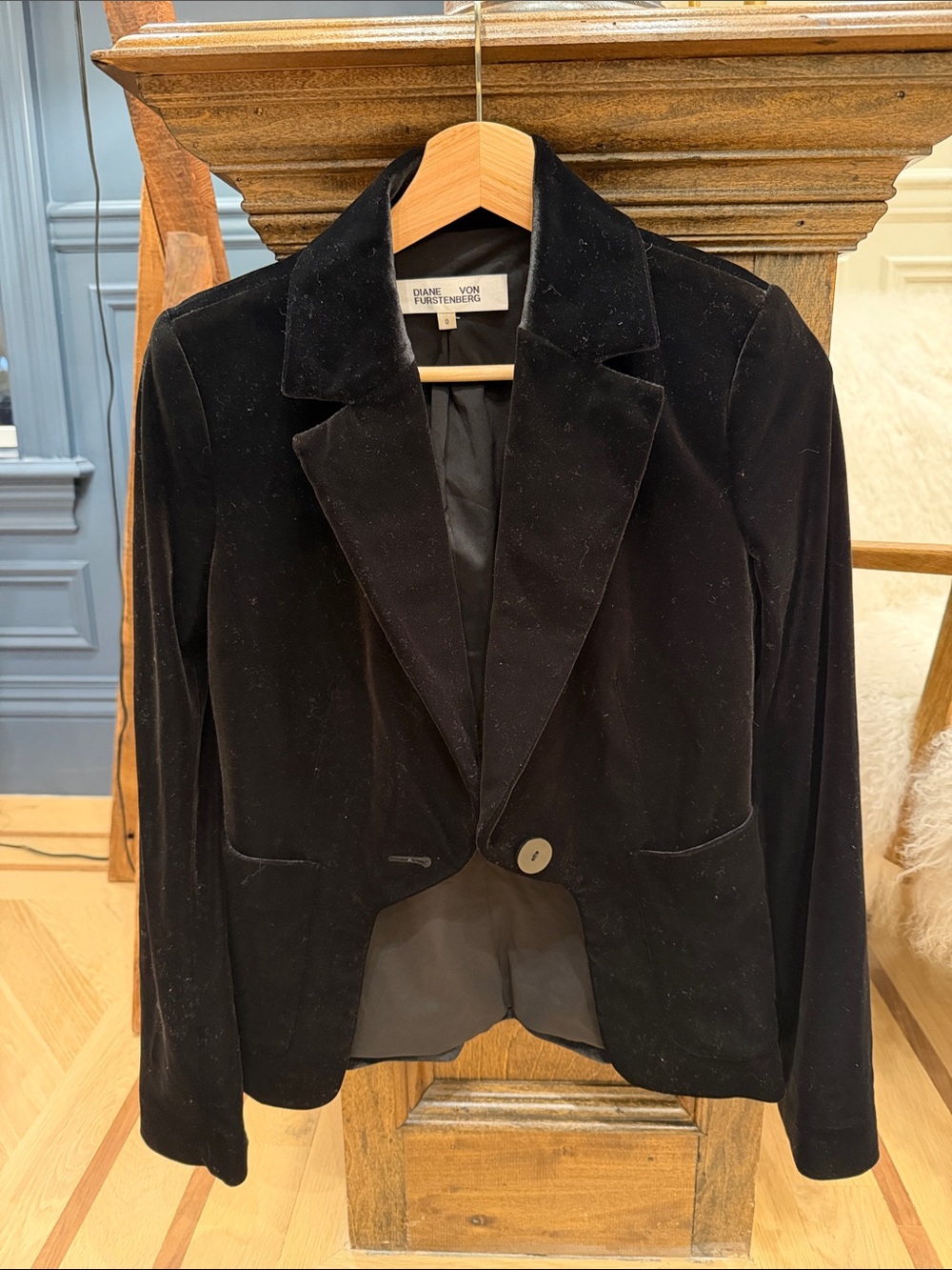Diane Von Furstenberg Black Velvet Notch-Lapel Blazer